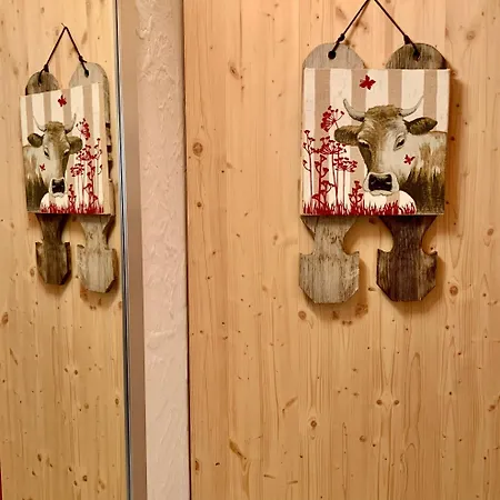 Le De Briey - A 7 Minutes De Vercorin