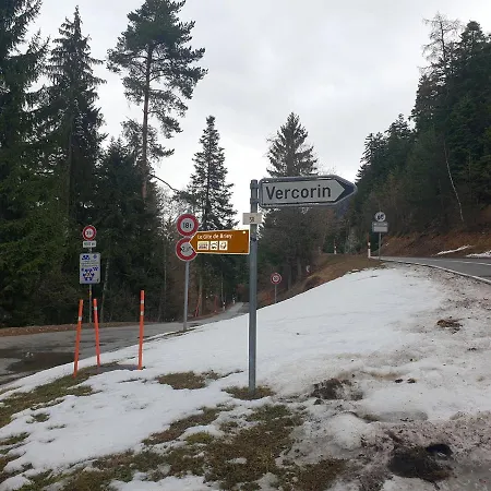 Le De Briey - A 7 Minutes De Vercorin