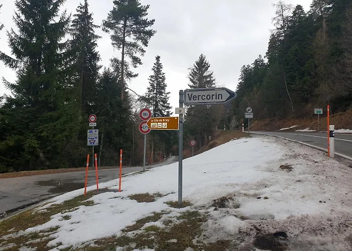 Le De Briey - A 7 Minutes De Vercorin