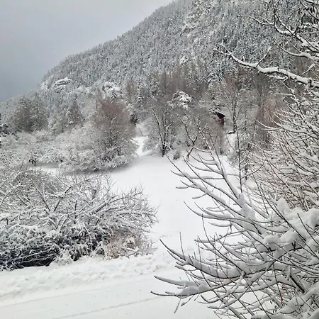 Le De Briey - A 7 Minutes De Vercorin